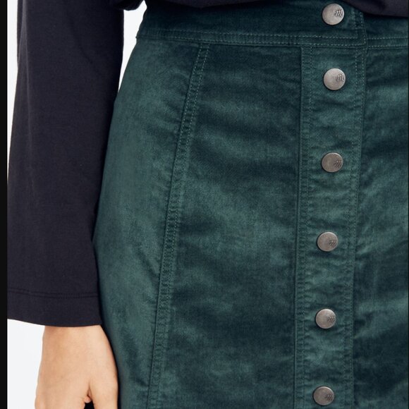 Madewell Velveteen A-Line Mini Skirt: Button-Front Edition Size 8 in Smoky Spruc - Picture 3 of 7